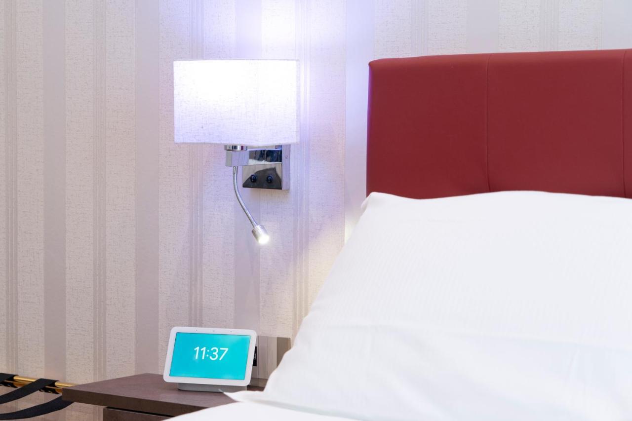 Varese Suites Экстерьер фото