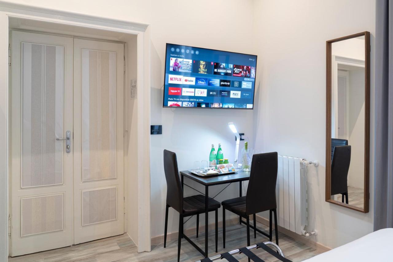 Varese Suites Экстерьер фото